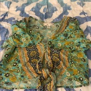 Bloomingdales crop top size medium